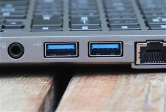 在即插即用的世界中由贴片晶振提供USB接口的防护功能